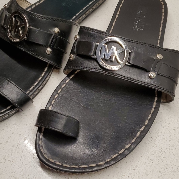 michael kors slippers red